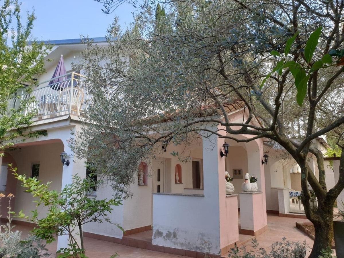 Villa 2 Swans Перой Экстерьер фото