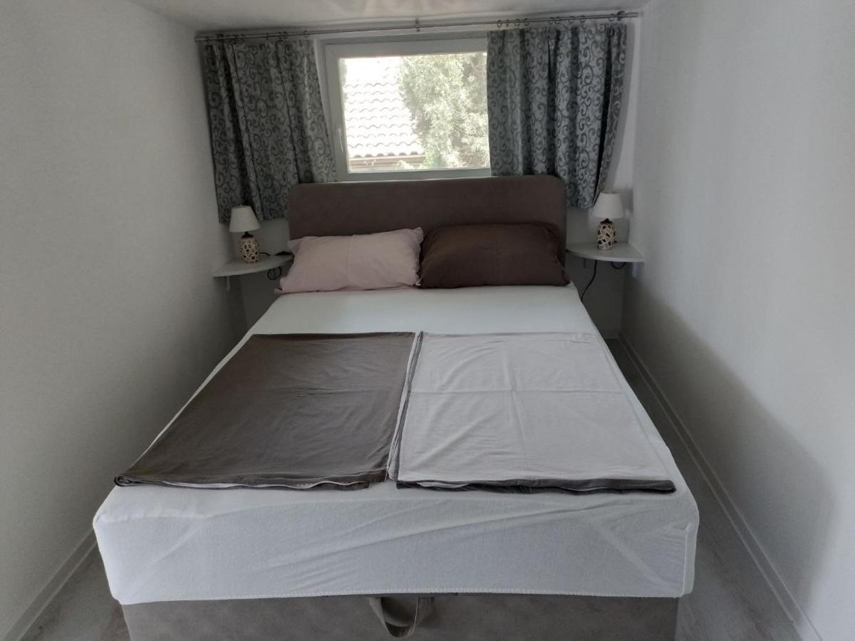 Villa 2 Swans Перой Экстерьер фото